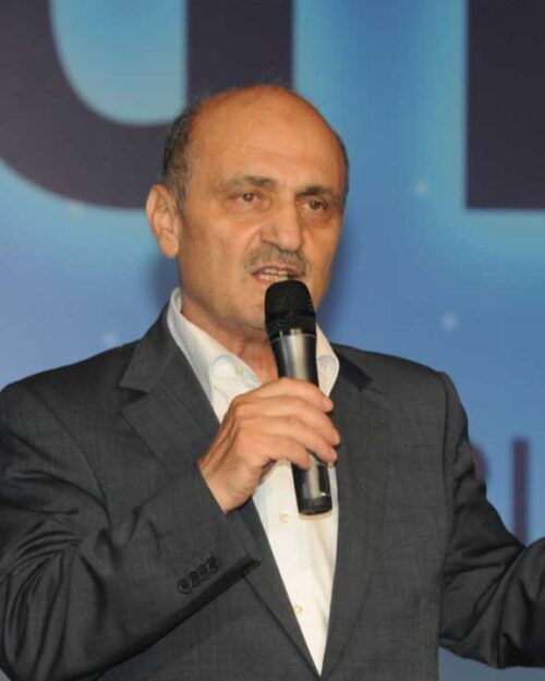 Erdoğan Bayraktar kimdir