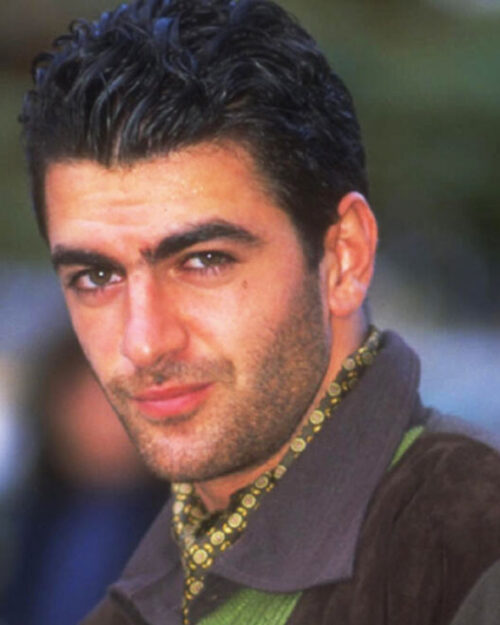 Karahan Çantay kimdir