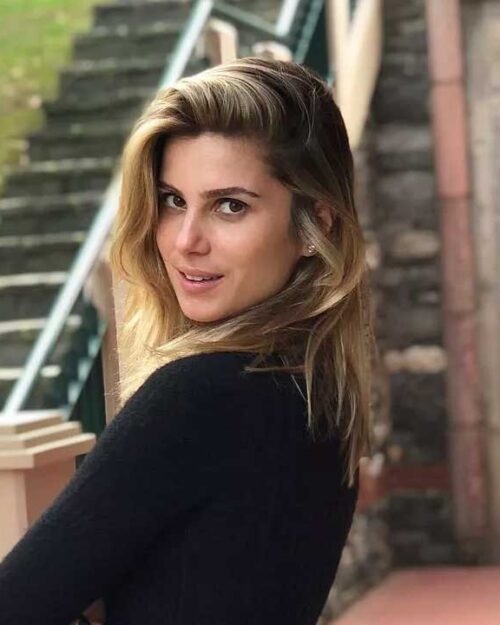 Zeynep Nazlı Kayı kimdir