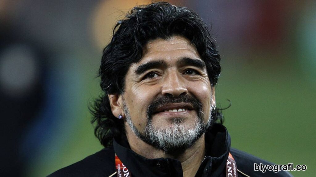 Diego Maradona kimdir