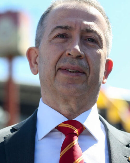 Metin Öztürk kimdir