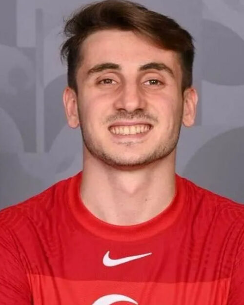 Kerem Aktürkoğlu kimdir