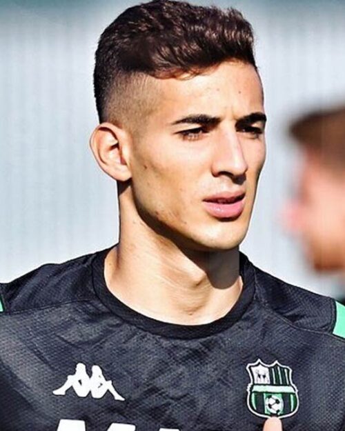 Mert Müldür kimdir