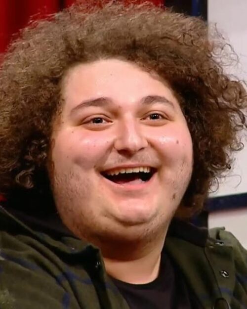 Mesut Can Tomay kimdir