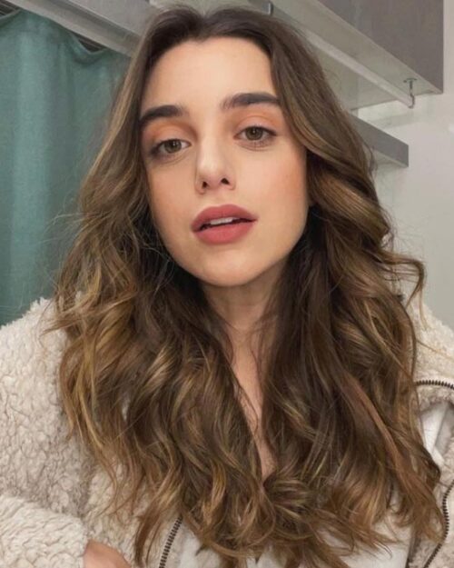 Damlasu İkizoğlu kimdir