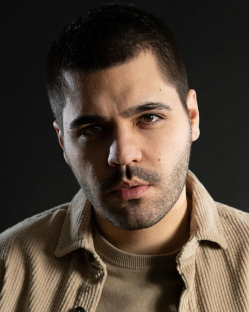 Emir Can İğrek kimdir