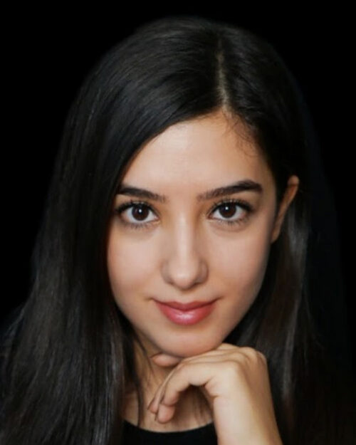 Sümeyra Çenet kimdir