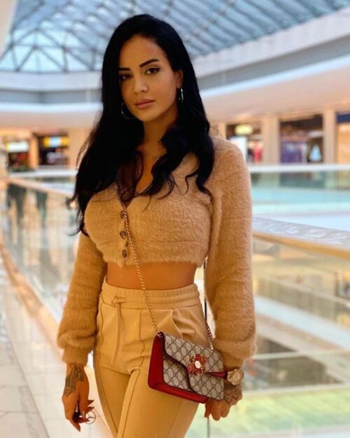 Emine Melek Özçağan kimdir