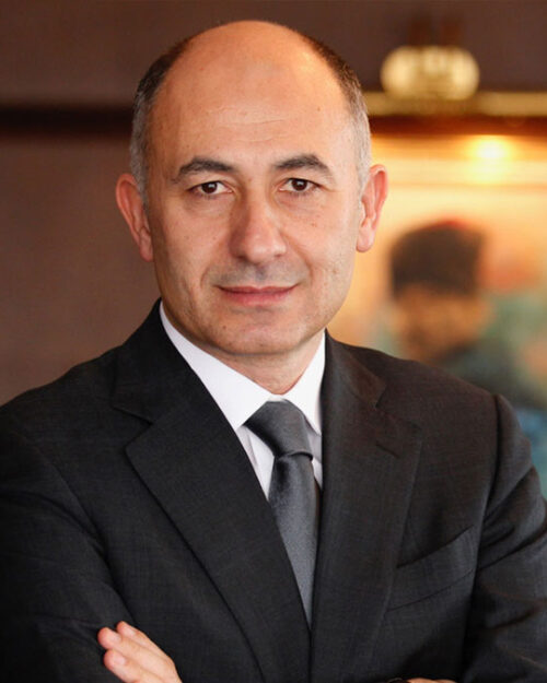 Erman Ilıcak kimdir