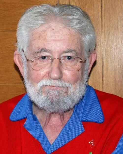 Toprak Dede (Hayrettin Karaca) kimdir