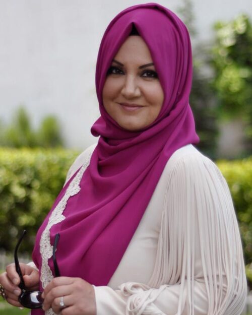 İkbal Gürpınar kimdir