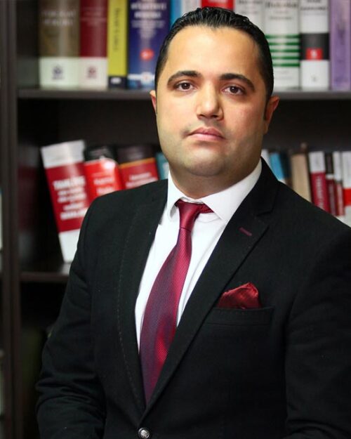 Rezan Epözdemir kimdir