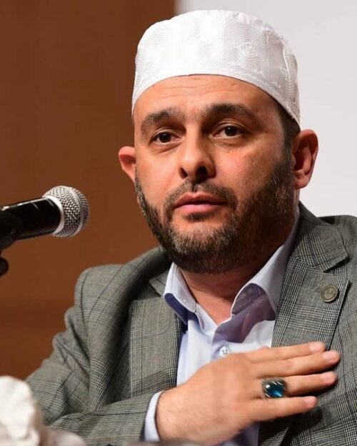 Halil Konakçı kimdir