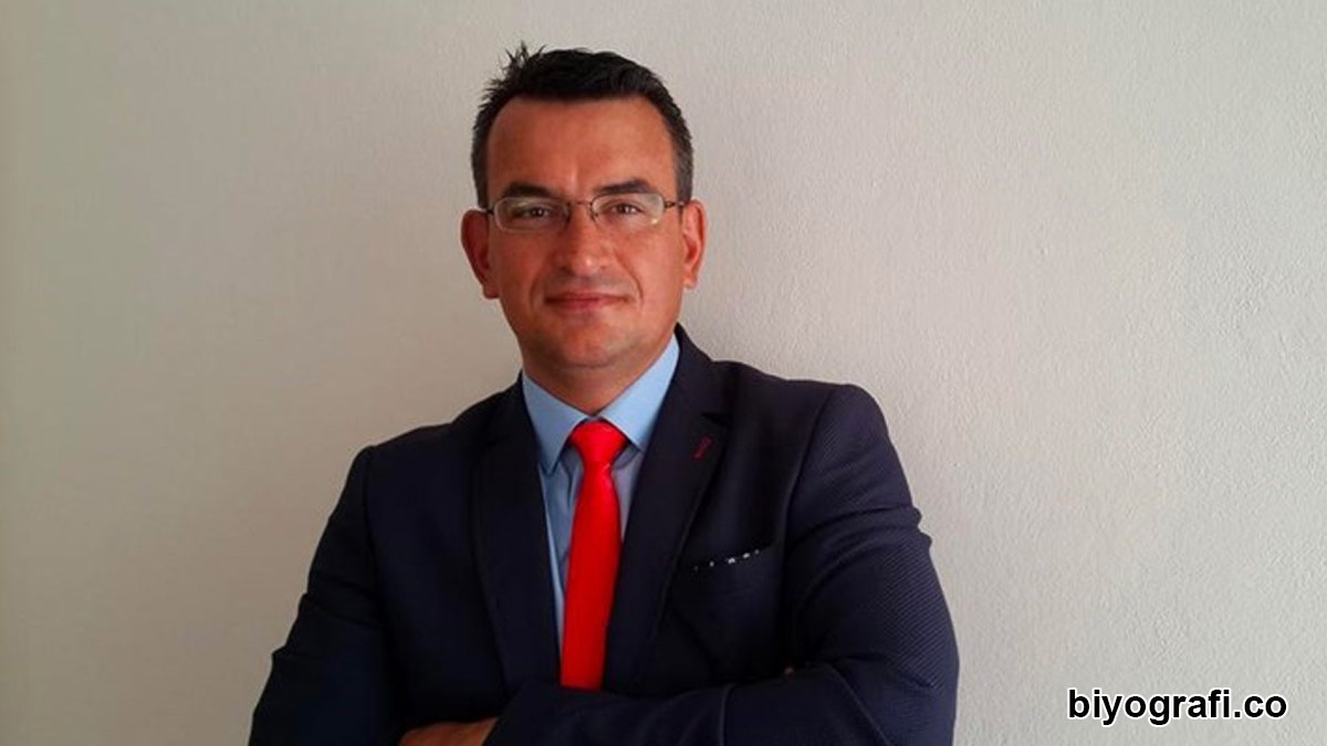 Metin Gürcan ️ Kimdir, Boyu, Kaç Yaşında, Nereli Biyografi.co