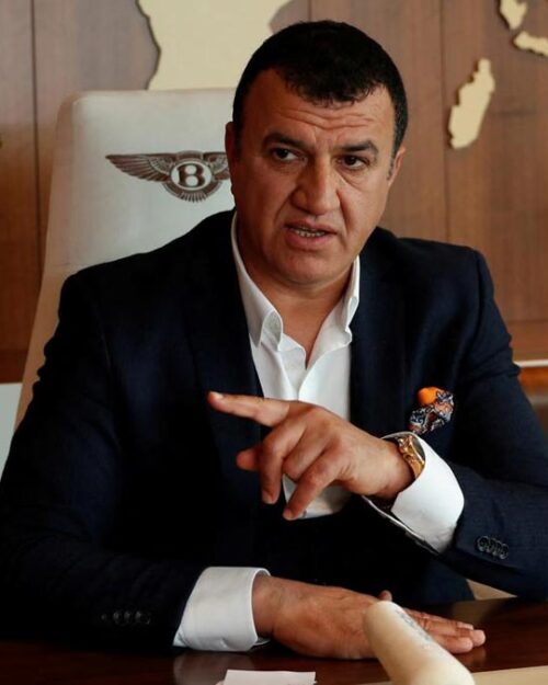 Muhsin Bayrak kimdir