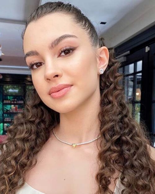 Su Burcu Yazgı Coşkun kimdir