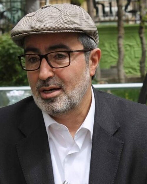 Fadıl Akgündüz kimdir