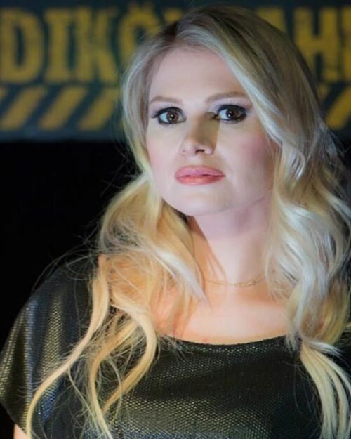 Seçkin Piriler kimdir