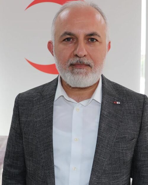 Dr. Kerem Kınık kimdir