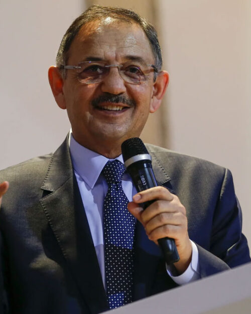 Mehmet Özhaseki kimdir