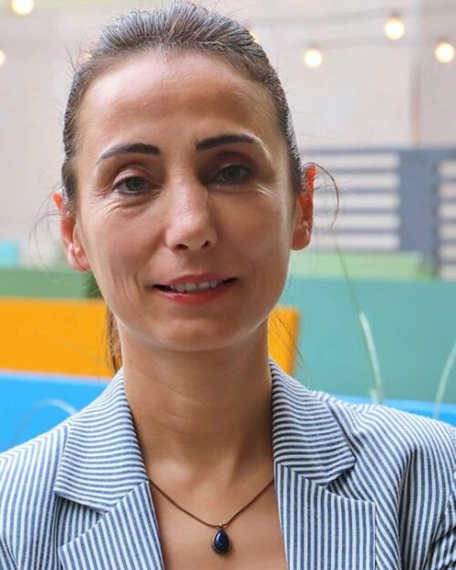 Tülay Hatimoğulları Oruç kimdir