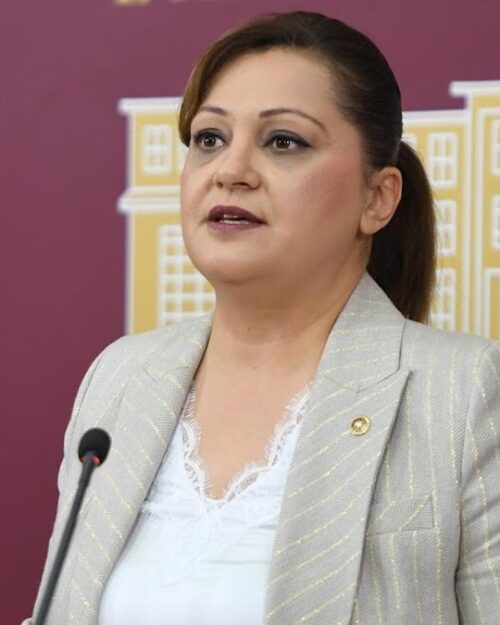 Burcu Köksal kimdir