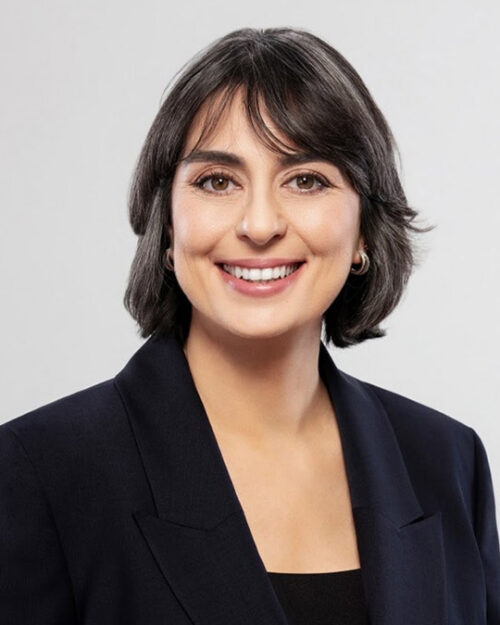 Sinem Dedetaş kimdir