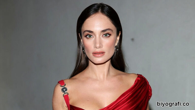 Denise Capezza ️ Kimdir, Boyu, Kaç Yaşında, Nereli Biyografi.co