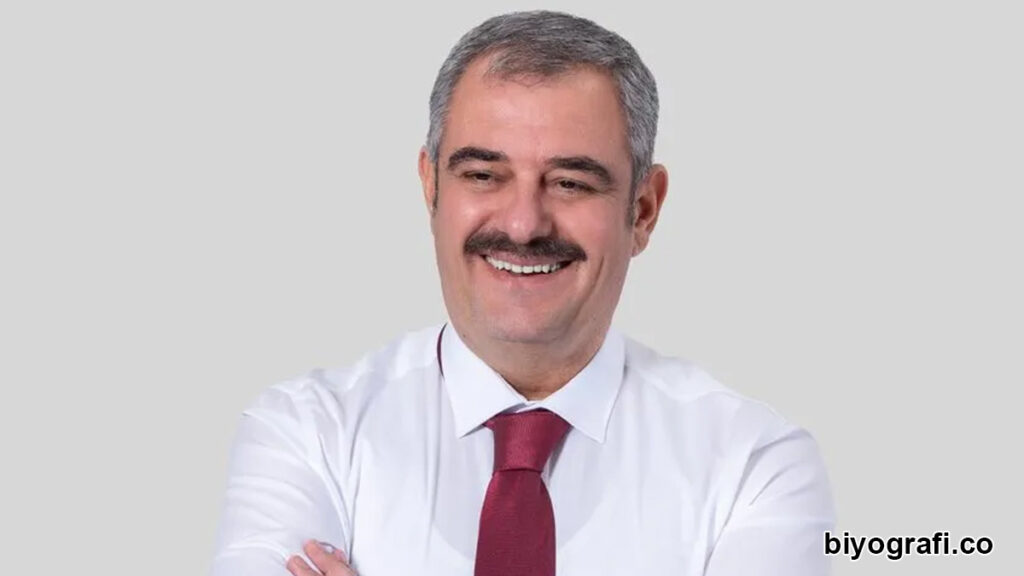 Mehmet Halis Bilden kimdir