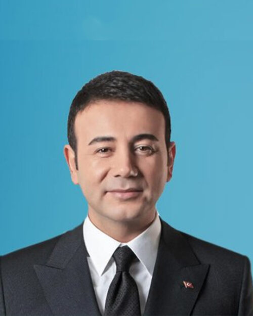 Rıza Akpolat kimdir