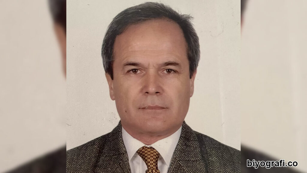 Ergun Mengi kimdir