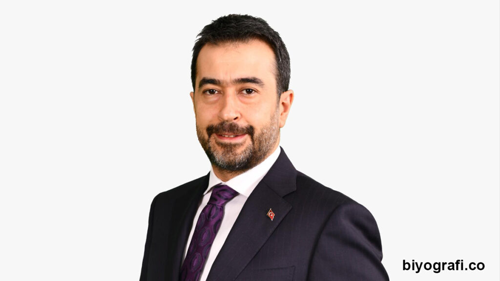 Hakan Han Özcan kimdir