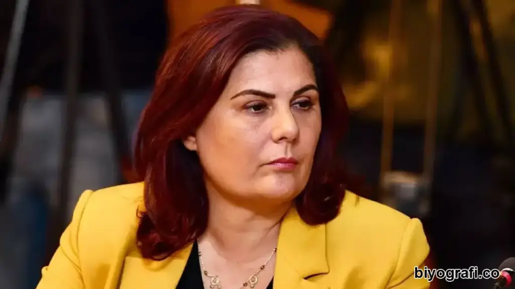 Özlem Çerçioğlu kimdir