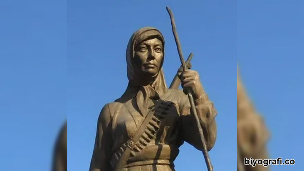 Şerife Bacı kimdir