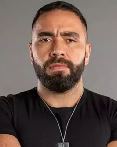 yunus emre karabacak kimdir