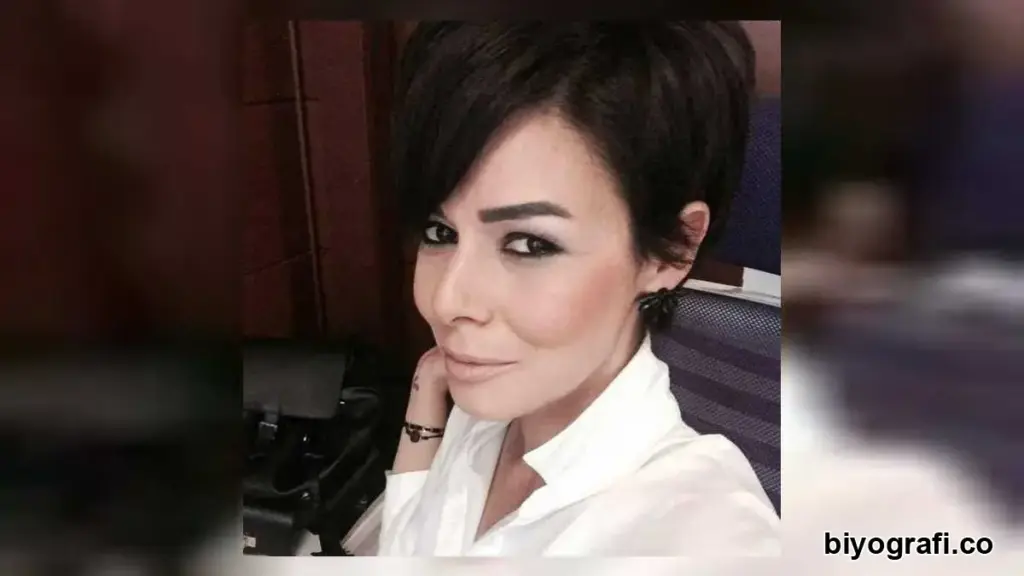 Zeynep S. kimdir