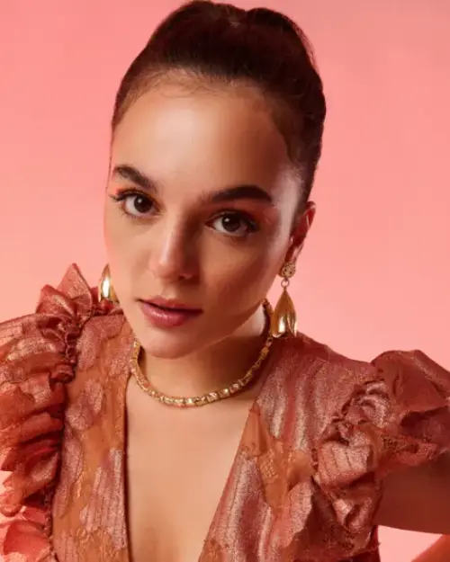 Aslıhan Kapanşahin kimdir