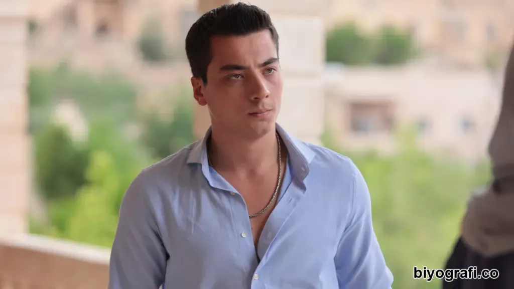 Atakan Özkaya kimdir