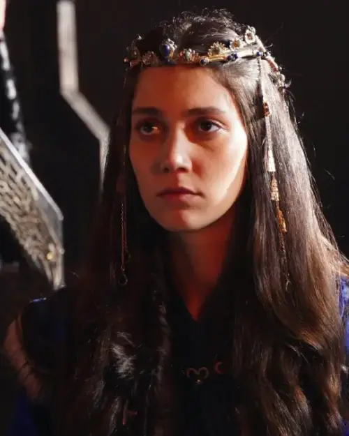 Ecem Sena Bayır kimdir