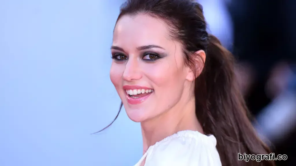 Fahriye Evcen Özçivit kimdir