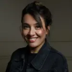 Özgün Bayraktar kimdir