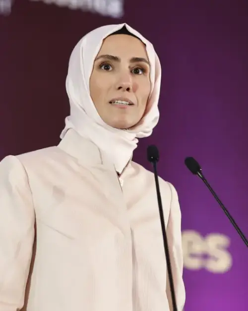 Sümeyye Erdoğan Bayraktar kimdir