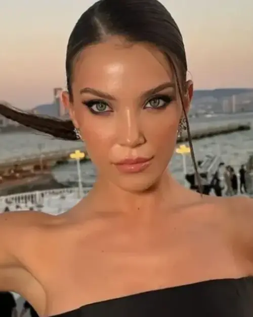 Yaren Güldiken kimdir