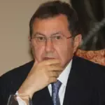 Mehmet Emin Karamehmet kimdir