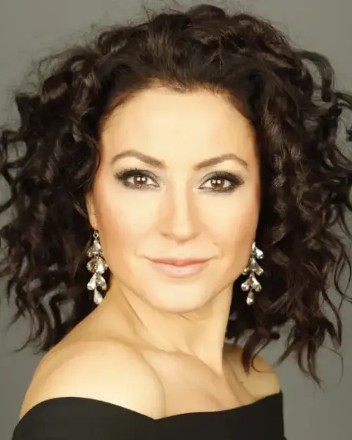 Yonca Şahinbaş kimdir