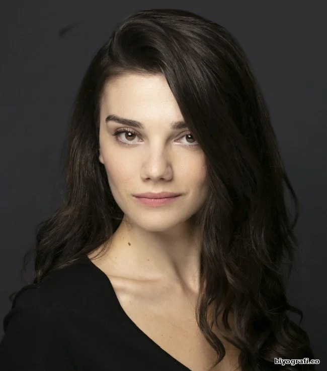 Gizem Ünsal Kimdir, Boyu, Kaç Yaşında, Nereli - Biyografi.co 1