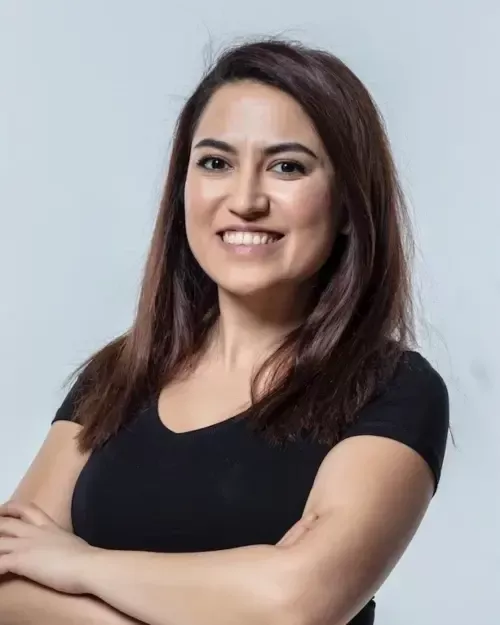 Cemile Canyurt kimdir