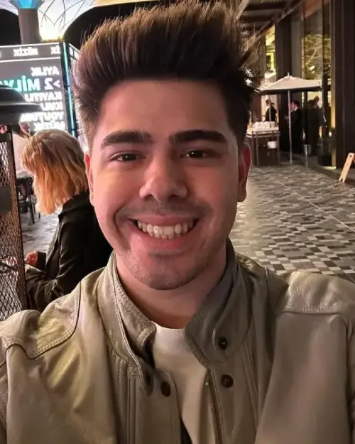 Emir Furkan Orhan kimdir