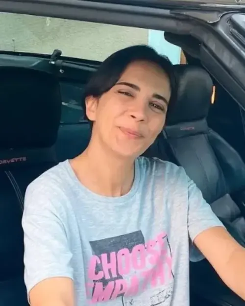 Kübra Kelkit kimdir