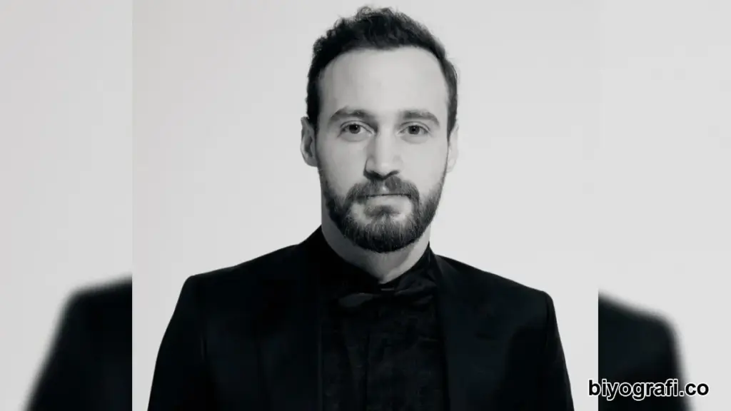 yiğit kalkavan kimdir